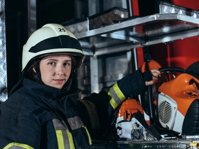 Pourquoi nous confier la réalisation de vos calendriers de pompiers ? 